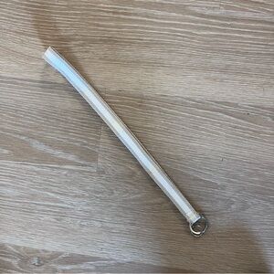 Thick neutral lanyard